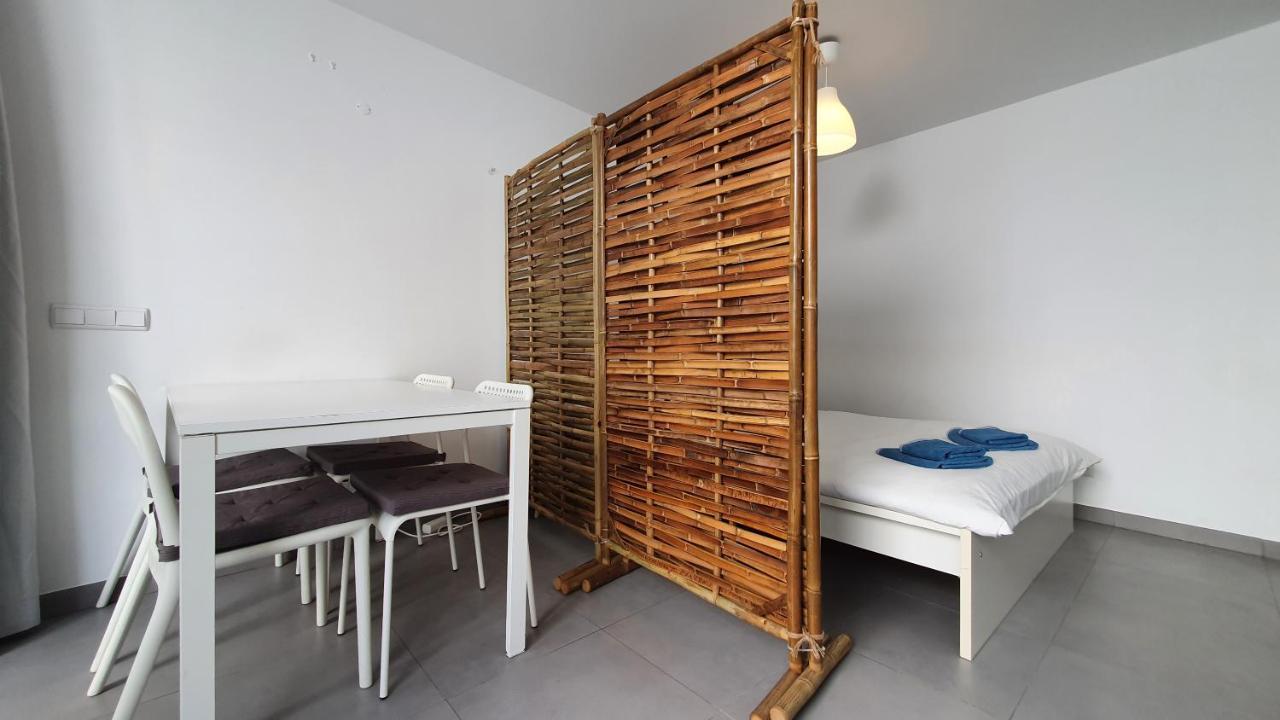 Beautiful With Patio Appartement