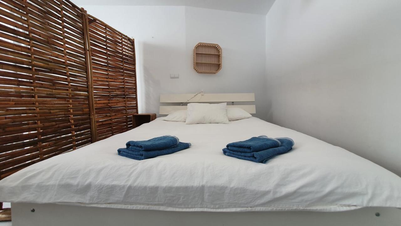 Apartment Beautiful With Patio